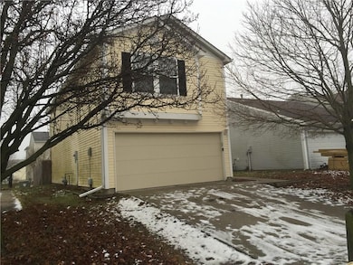 4487 Connaught Dr E, Plainfield, IN 46168 - photo 2