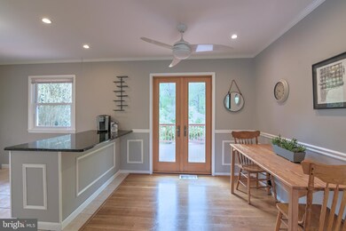 213 Patrick St SW, Vienna, VA 22180 - photo 7