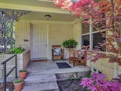 7233 Westbrook Ln, Dallas, TX 75214 - photo 2