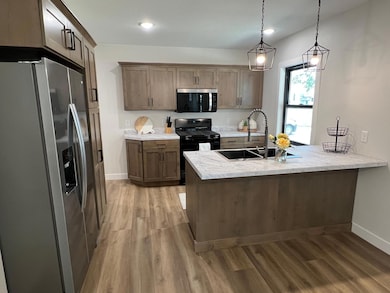 309 Central Ave S, Geneva, MN 56035 - photo 7