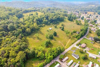 956 Middletown Rd, Shinnston, WV 26431 - photo 5