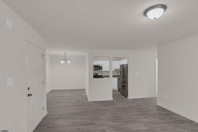 36 Apache Ct unit 36, Galloway, NJ 08205 - photo 2