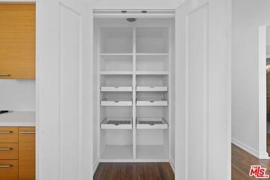 The Ritz Carlton Residences unit 31C, Los Angeles, CA 90015 - photo 7