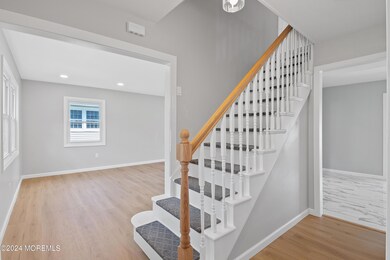 34 Canfield Ln, Matawan, NJ 07747 - photo 5