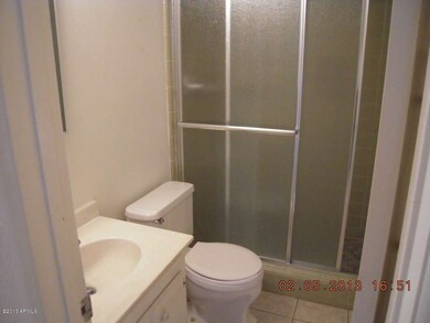 Master  bath