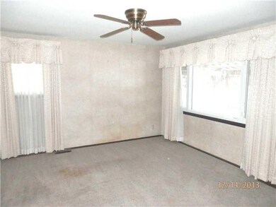 426 N 14th Ave, Beech Grove, IN 46107 - photo 5