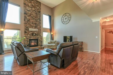 9064 Lindale Ave, Greencastle, PA 17225 - photo 5