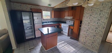 3225 Old Reaves Ferry Rd, Conway, SC 29526 - photo 4