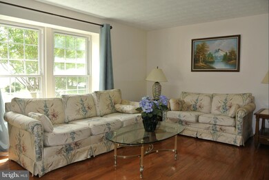 104 Sandhill Rd, Essex, MD 21221 - photo 2