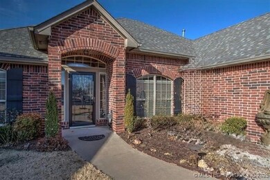 4310 S Tamarack Ave, Broken Arrow, OK 74011 - photo 2