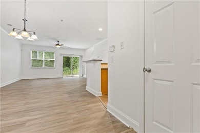 125 Ellis Dr, Conyers, GA 30012 - photo 6