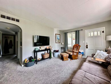 722 Clark Ave, Bluffton, IN 46714 - photo 7