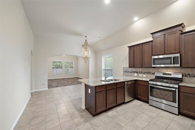 30111 W Sapling Oaks Place, Magnolia, TX 77355 - photo 7