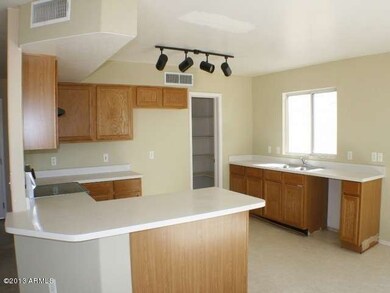 023-296087 - Kitchen