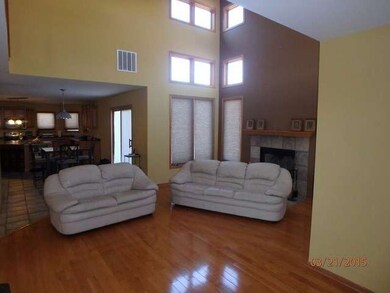 10 Carrington Ct, Hazel Crest, IL 60429 - photo 4