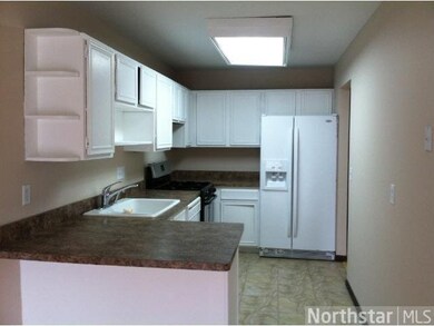 6624 Ives Ln N, Maple Grove, MN 55369 - photo 2