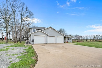 9336 S 412, Twin Oaks, OK 74368 - photo 2