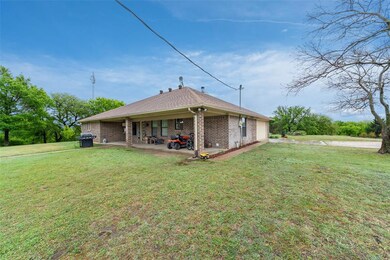 1460 S Stewart St, Azle, TX 76020 - photo 6