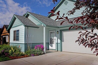 61063 Borden Dr, Bend, OR 97702 - photo 2