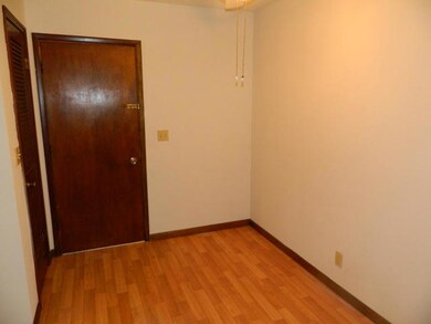 7-FORMAL DINING ROOM