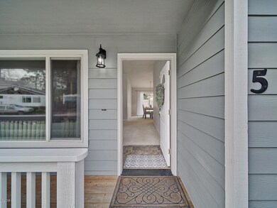 515 SE Neptune Ave, Lincoln City, OR 97367 - photo 3