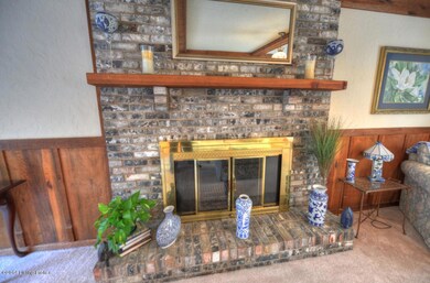 8007 Northern Spy Dr, Louisville, KY 40228 - photo 7