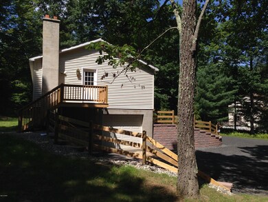 125 Birch Leaf Dr, Milford, PA 18337 - photo 2