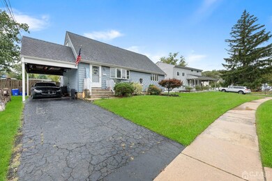 45 Mercury Cir, South Amboy, NJ 08879 - photo 2