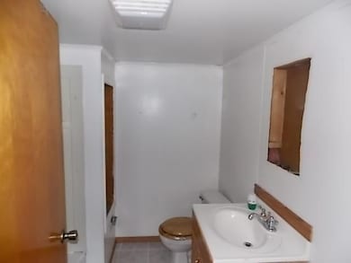 Full Bath.