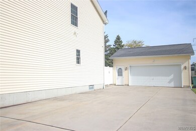 936 Castlebar Dr, North Tonawanda, NY 14120 - photo 5