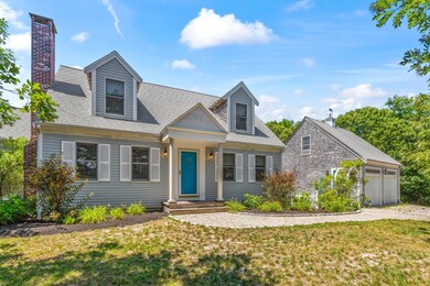 House front w Garage
