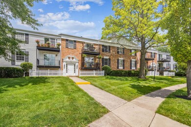 27-web-or-mls-5353-portland-st-101