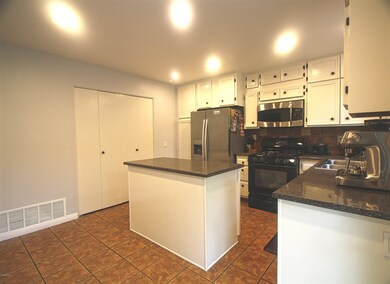 Kitchen2