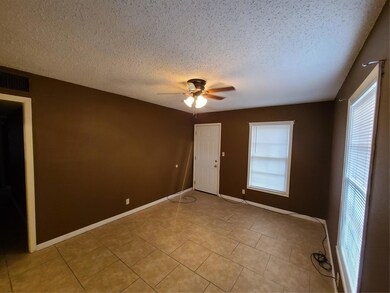 8037 Downe Dr, Fort Worth, TX 76108 - photo 3