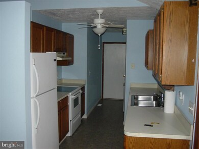 106 Indian Hills Rd, Locust Grove, VA 22508 - photo 6