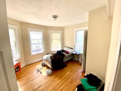 62 Sterling St, Worcester, MA 01610 - photo 5