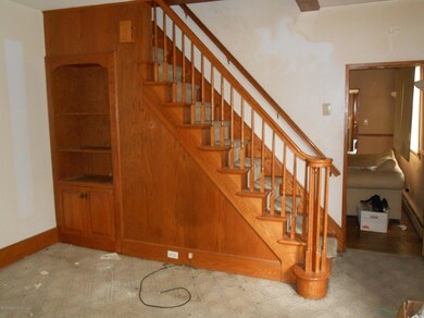 325 12th Ave, Scranton, PA 18504 - photo 2