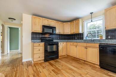 25 Kathy Ln Cumberland ME-print-015-005-