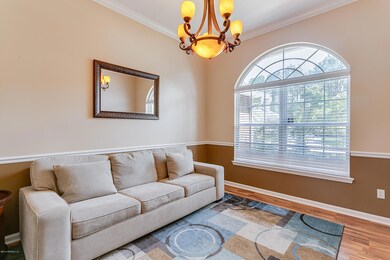 06 Dining Room View 1