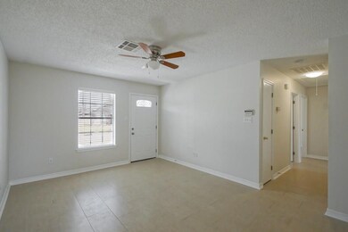 4605 Bayou Des Familles Dr, Marrero, LA 70072 - photo 4