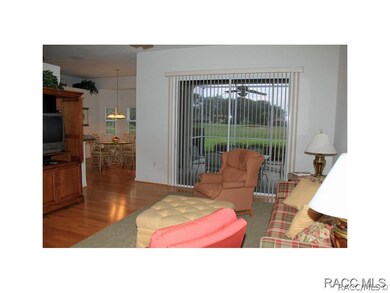 277 E GLASSBORO