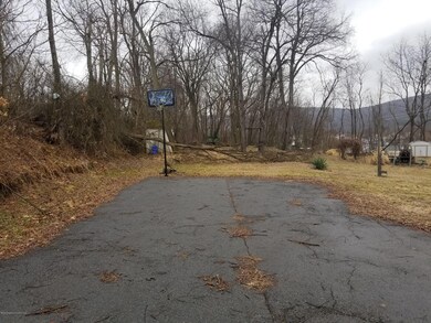 501 New St, Duryea, PA 18642 - photo 4