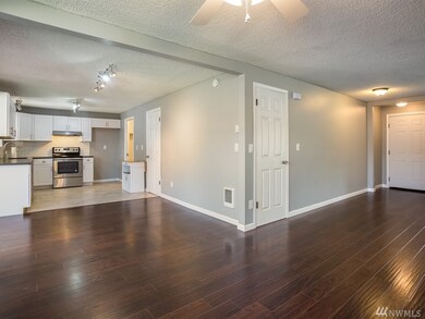 3810 Oak St, Longview, WA 98632 - photo 5