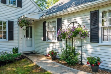 10 Berkeley Rd, Wellesley, MA 02482 - photo 3