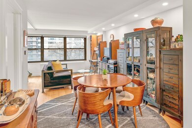 Lincoln Towers unit 3E, New York, NY 10023 - photo 3