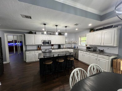 145 Browning Place, Lufkin, TX 75904 - photo 6