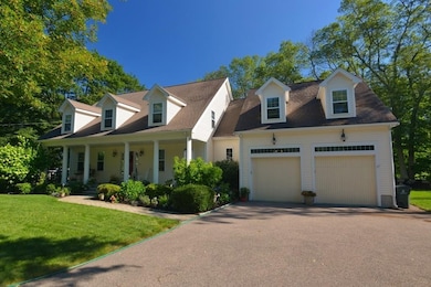 38 Cleveland Ave, Franklin, MA 02038 - photo 2