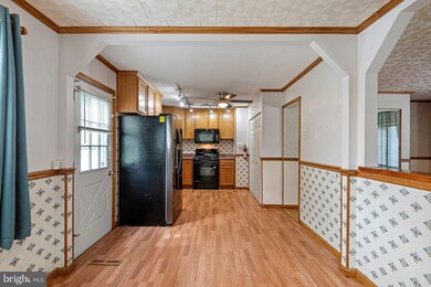 803 Birchwood Dr, Newark, DE 19713 - photo 7