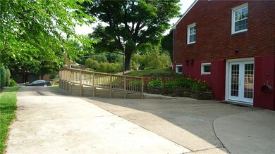 Parking area also showing the easily accessible pa