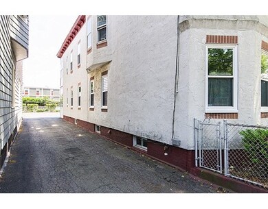 434 Windsor St, Cambridge, MA 02141 - photo 5